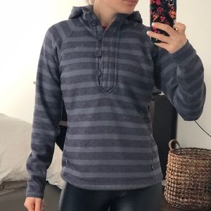 North face sweatshirt